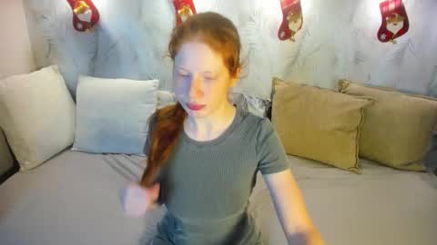 Sandra online show from December 5, 2025, 1:47 am