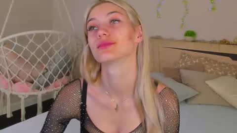 sandraa_anderson online show from July 21, 2026, 11:29 pm