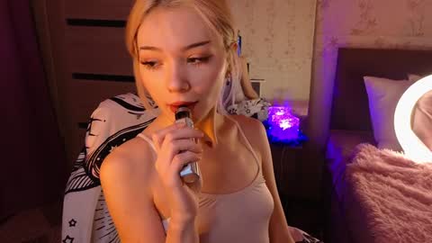 Sandy  online show from January 6, 2025, 12:59 am