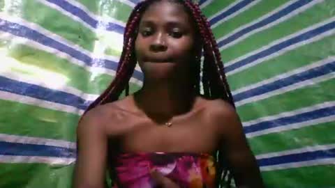 sandricaaa online show from April 6, 2026, 5:41 am