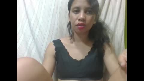 sandrinah788632 online show from November 7, 2025, 6:19 pm