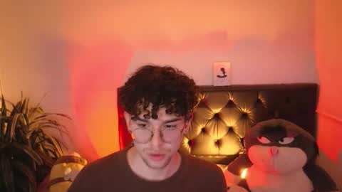 sandro_vitali online show from October 28, 2025, 7:45 am