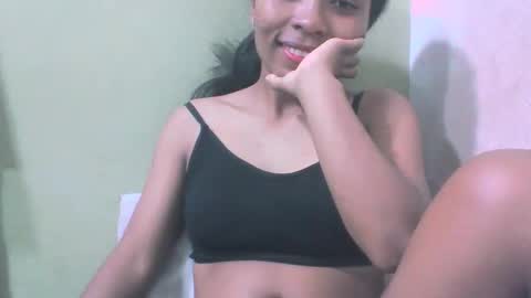 sandy735579 online show from April 18, 2026, 7:58 pm