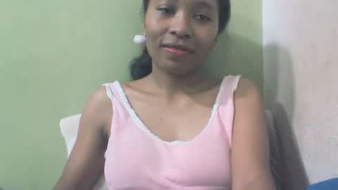 Snapshot of sandy735579 chatting on May 4, 2026, 5:14 am sandy735579 online show from May 4, 2026, 5:14 am