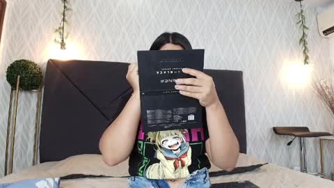 Snapshot of sandy_rivas chatting on April 4, 2026, 12:24 pm SAM online show from April 4, 2026, 12:24 pm