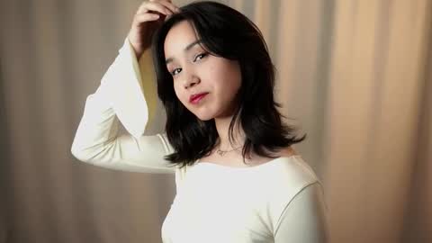 Snapshot of sandyhaggen chatting on November 9, 2025, 8:07 pm Aoi online show from November 9, 2025, 8:07 pm