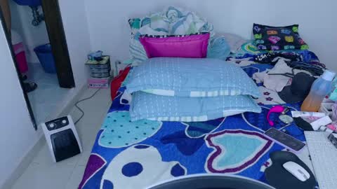 Snapshot of sandylau_ chatting on April 22, 2026, 8:21 pm sandy online show from April 22, 2026, 8:21 pm