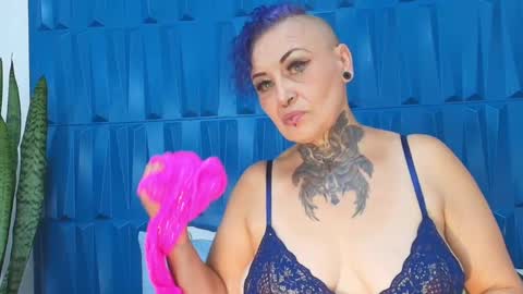 Sandy Rose online show from February 16, 2025, 7:16 pm