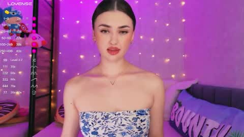 Sandy online show from May 19, 2026, 2:01 pm