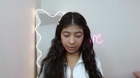 sandyy_tay online show from November 9, 2025, 11:30 am