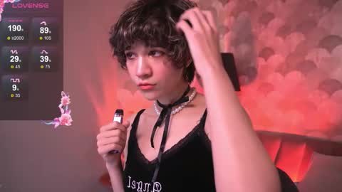 Snapshot of sandzu_ chatting on November 15, 2025, 9:00 pm Viola online show from November 15, 2025, 9:00 pm