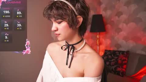 Snapshot of sandzu_ chatting on November 25, 2025, 9:15 pm Viola online show from November 25, 2025, 9:15 pm