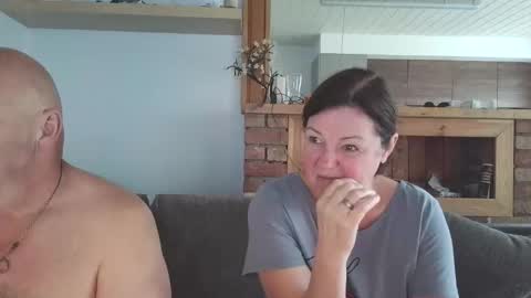 Snapshot of sanroom chatting on March 25, 2026, 12:55 pm sanroom online show from March 25, 2026, 12:55 pm