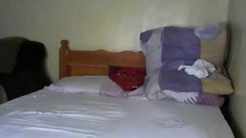 santabarbie online show from March 5, 2025, 2:23 pm