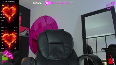 Snapshot of santi_delacruz chatting on February 7, 2025, 10:41 pm santi online show from February 7, 2025, 10:41 pm