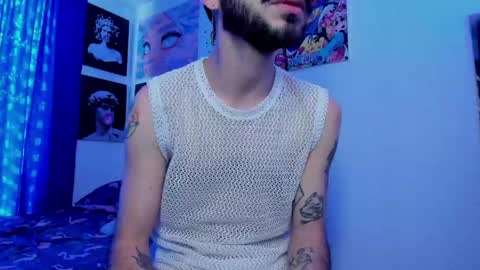 Snapshot of santi_mateo chatting on April 26, 2026, 6:49 pm Santi online show from April 26, 2026, 6:49 pm
