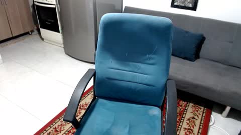 Snapshot of santi_ss chatting on January 13, 2026, 1:05 pm santi_ss online show from January 13, 2026, 1:05 pm