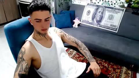 Snapshot of santi_ss chatting on February 11, 2026, 3:50 pm santi_ss online show from February 11, 2026, 3:50 pm