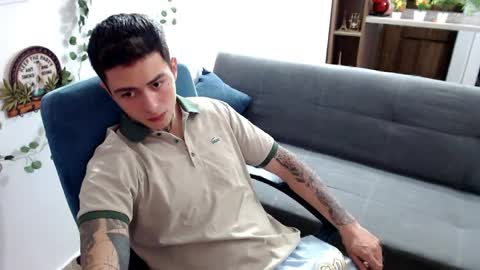 santi_ss online show from April 6, 2026, 4:41 pm