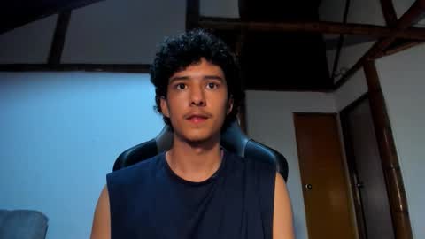 Snapshot of santi_twink19 chatting on February 28, 2026, 5:08 am santi_twink19 online show from February 28, 2026, 5:08 am