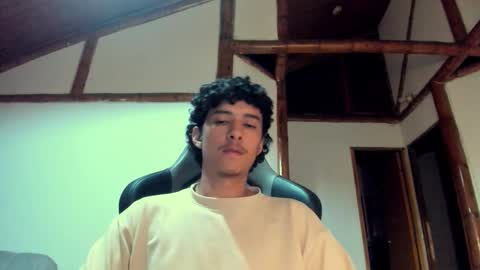 Snapshot of santi_twink19 chatting on March 2, 2026, 7:15 am santi_twink19 online show from March 2, 2026, 7:15 am