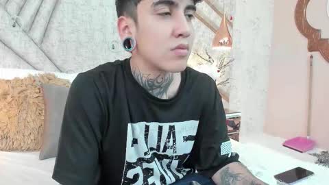 SantiAbader online show from December 21, 2025, 3:35 am