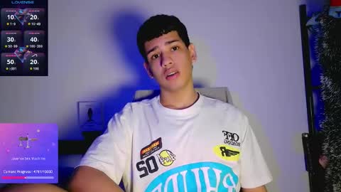 Snapshot of santiago_foxx chatting on February 9, 2026, 8:13 pm santi online show from February 9, 2026, 8:13 pm