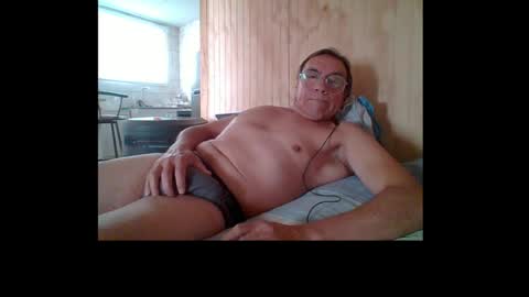 Snapshot of santiago_n chatting on June 10, 2026, 7:02 pm santiago_n online show from June 10, 2026, 7:02 pm