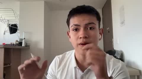 Snapshot of santiagomg_ chatting on July 14, 2026, 6:57 pm santiagomg_ online show from July 14, 2026, 6:57 pm