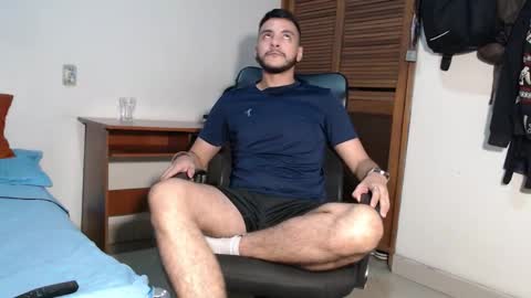 santiexxx online show from October 14, 2025, 2:56 am