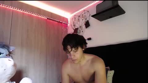 Santii online show from February 2, 2026, 12:04 pm