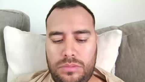 Thiago.... online show from April 12, 2026, 4:56 pm