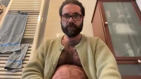 Snapshot of santopelo chatting on December 21, 2024, 1:53 pm santopelo online show from December 21, 2024, 1:53 pm