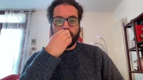 Snapshot of santopelo chatting on February 3, 2025, 9:19 am santopelo online show from February 3, 2025, 9:19 am