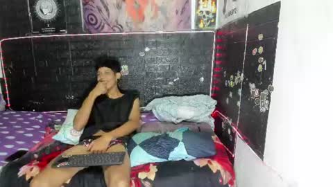 santos online show from June 26, 2026, 3:33 am