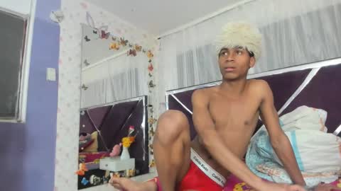 santy online show from December 23, 2025, 5:05 am