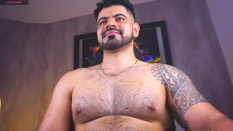 Snapshot of santy_king25 chatting on May 6, 2026, 10:31 am santiago online show from May 6, 2026, 10:31 am