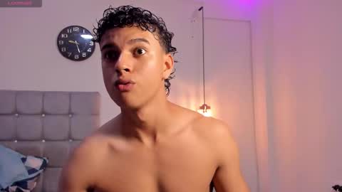 Snapshot of santy_stump chatting on October 11, 2025, 9:24 pm santy_stump online show from October 11, 2025, 9:24 pm