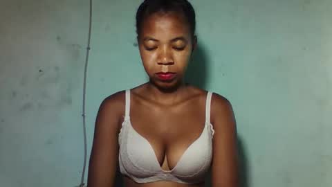 sanyah0123 online show from January 8, 2026, 2:25 am