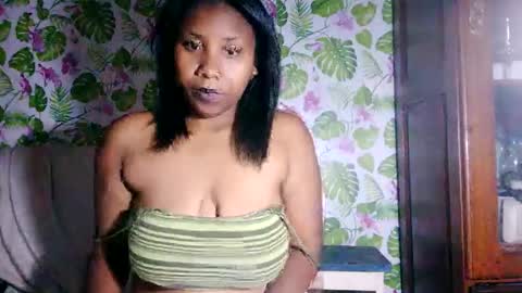 Snapshot of sanyah513 chatting on June 3, 2026, 6:24 pm sanya online show from June 3, 2026, 6:24 pm