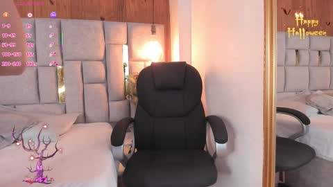 Saori  online show from October 28, 2025, 11:36 am