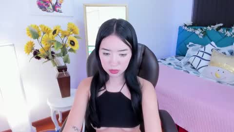 Snapshot of sapphira_dalmau chatting on November 26, 2025, 7:59 pm Safira online show from November 26, 2025, 7:59 pm