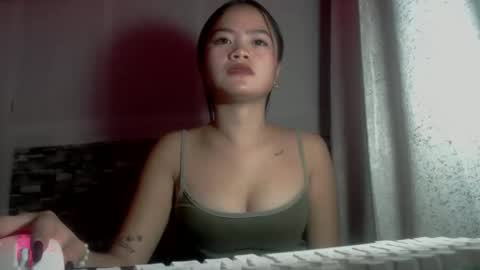 sapphire_amora online show from September 28, 2025, 12:21 pm