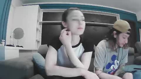 Snapshot of sapphirevelvet chatting on May 2, 2026, 11:32 pm sapphirevelvet online show from May 2, 2026, 11:32 pm