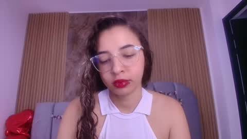 Snapshot of sara__24 chatting on May 2, 2026, 11:59 am Sara online show from May 2, 2026, 11:59 am