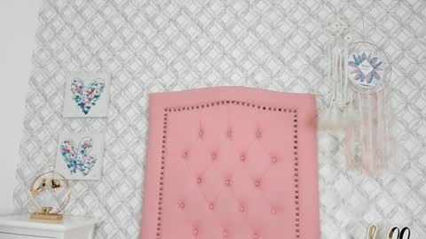 Snapshot of sara__williams chatting on January 15, 2025, 3:22 am Sara online show from January 15, 2025, 3:22 am