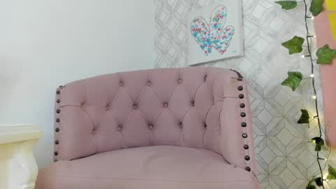 Snapshot of sara__williams chatting on January 27, 2025, 7:14 am Sara online show from January 27, 2025, 7:14 am