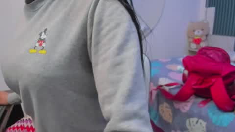 sara allenx online show from March 9, 2025, 7:26 pm