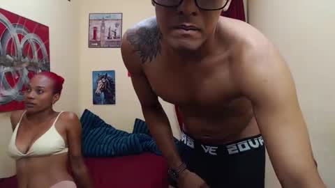 sara_and_elver online show from November 15, 2025, 6:59 pm