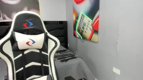 sara_bdsm online show from November 5, 2025, 1:22 pm